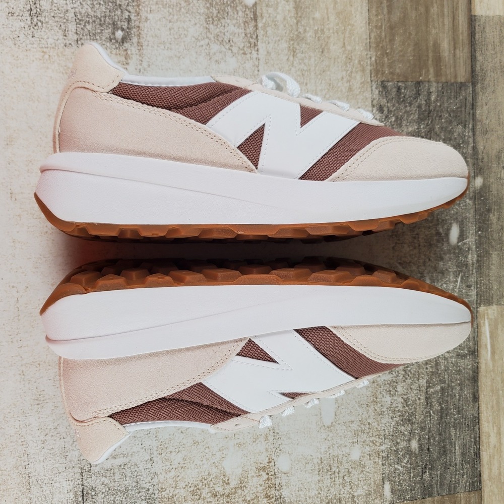 New Balance 370 Womens Shoes Sz 9 D Running Beige Brown Suede Mesh Sneakers - Picture 7 of 10